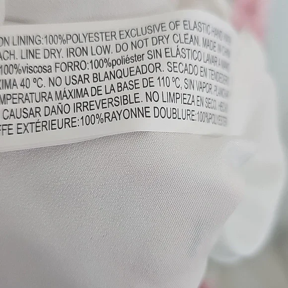 Forever Women Maxi Elegant Dress. Size Large - Picture 8 of 9